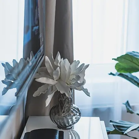 Rosegarden Διαμέρισμα Sárospatak