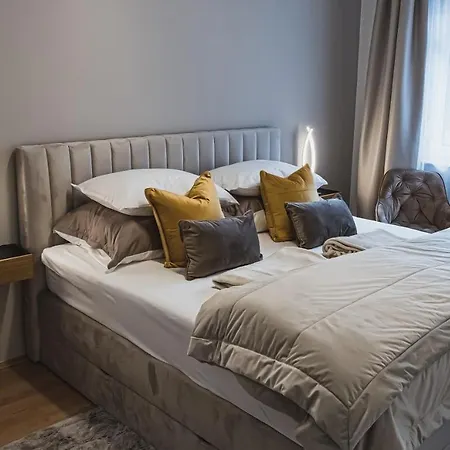 Διαμέρισμα Rosegarden Sárospatak