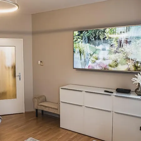 Διαμέρισμα Rosegarden *